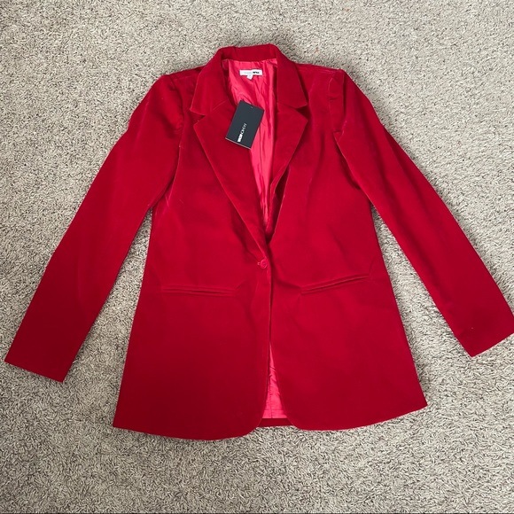 Fashion Nova Jackets & Blazers - NWT fashion nova red velour blazer S